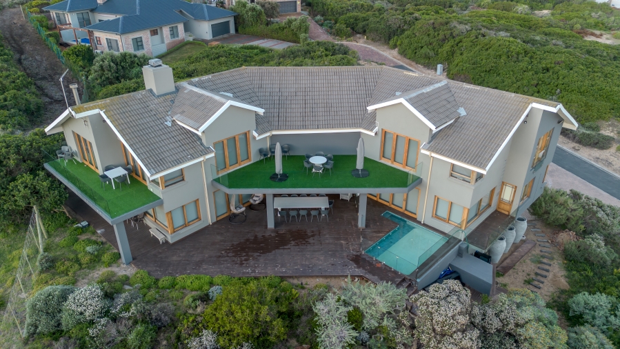 7 Bedroom Property for Sale in Moquini Coastal Estate Western Cape